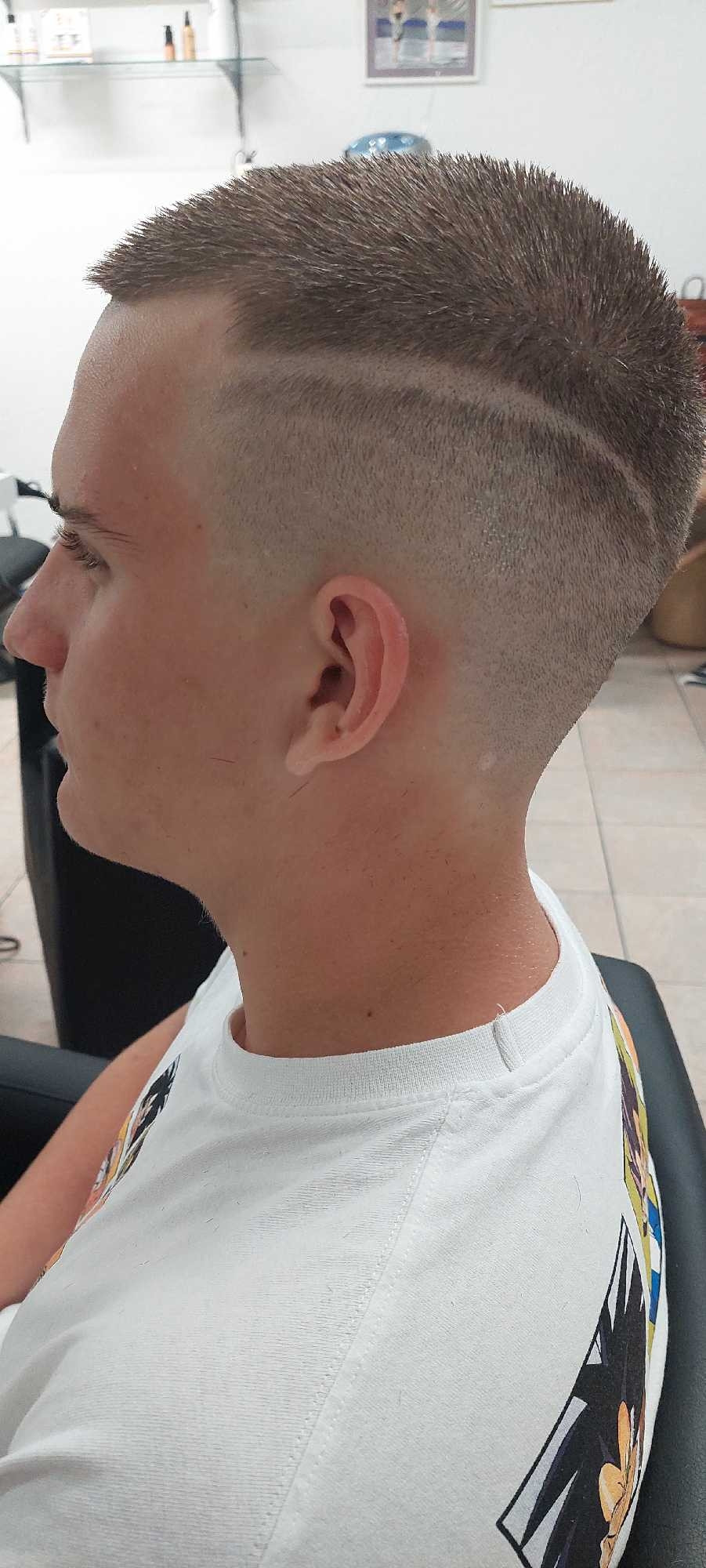 TeoS - Zemun #beograd Muško šišanje Muško šišanje fade + pranje kose