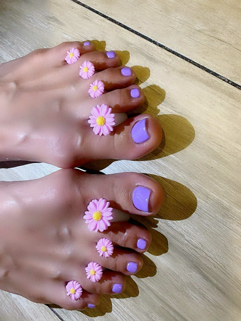Estetski pedikir - Bibi beauty centar, Beograd Estetski pedikir Nokti Estetski pedikir, Beograd, Banovo brdo