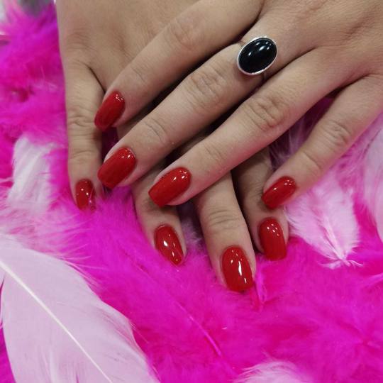 Miss Princess Make up #beograd Izlivanje noktiju Izlivanje noktiju gelom / akrilom / akry gelom - M 