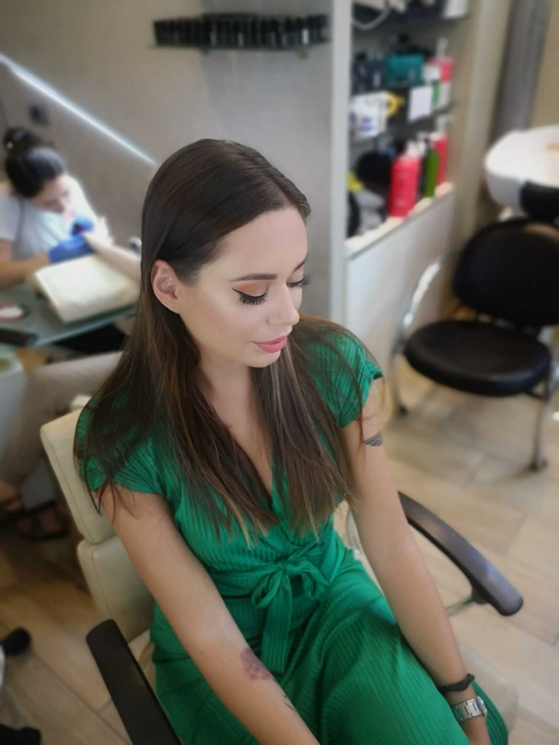 Bibi beauty centar #beograd Make-up / šminkanje Profesionalno šminkanje + veštačke trepavice