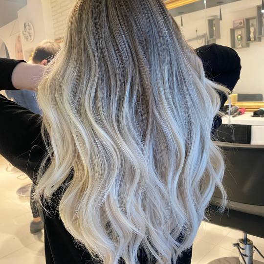 Hair and beauty #beograd Ombre, sombre, balayage Full blonde balayage + gratis šišanje - duga kosa