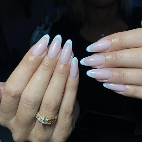 Beautopia #beograd Korekcija noktiju Korekcija gela - M dužina