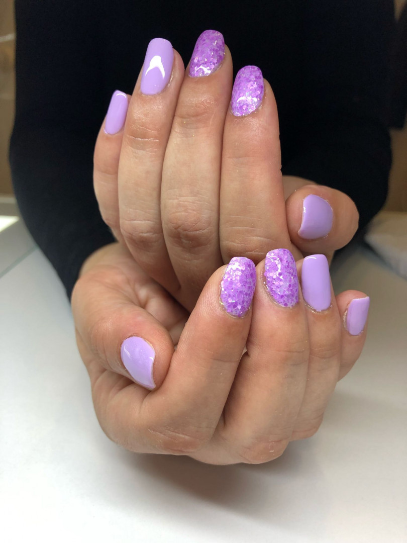 Mademoiselle Beauty #beograd Gel lak Gel lak - ruke sa aparatnim manikirom