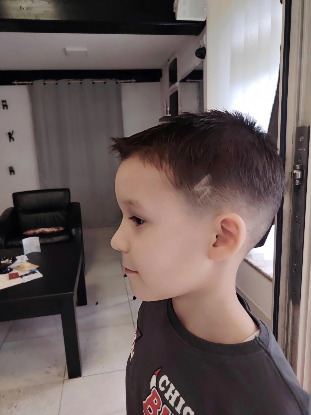 Ošiš #beograd Muško šišanje Dečije moderno šišanje