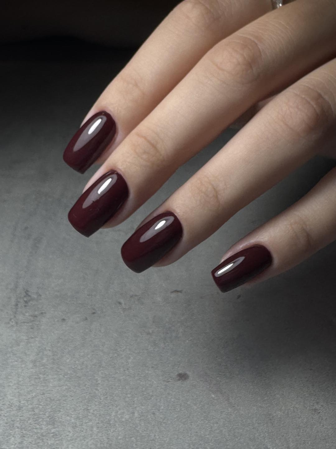 Elle beauty center #novisad Izlivanje noktiju Korekcija izlivanja noktiju gelom - M dužina