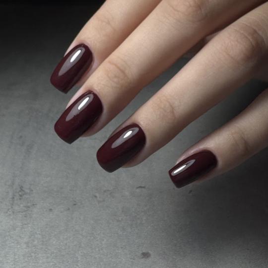 Elle beauty center #novisad Izlivanje noktiju Korekcija izlivanja noktiju gelom - M dužina