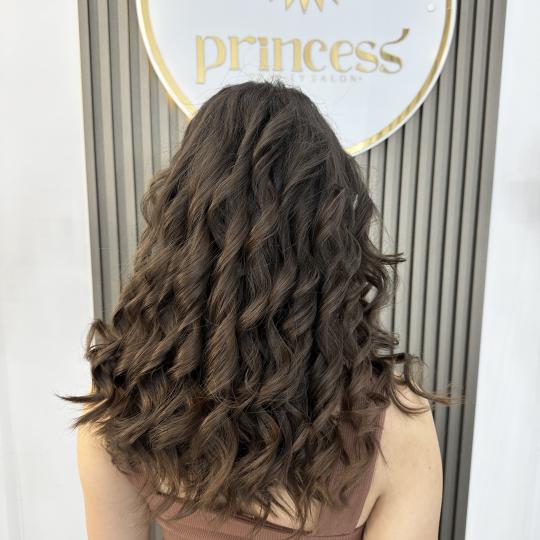 Princess beauty #nis Pletenice, kike, punđe Svečana frizura lokne - kosa srednje dužine Frizerski