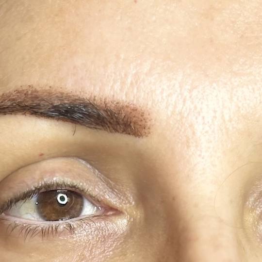 Odraz lepote #beograd Tretman lica Puder obrve Комбинација пудер и hair-stroke об