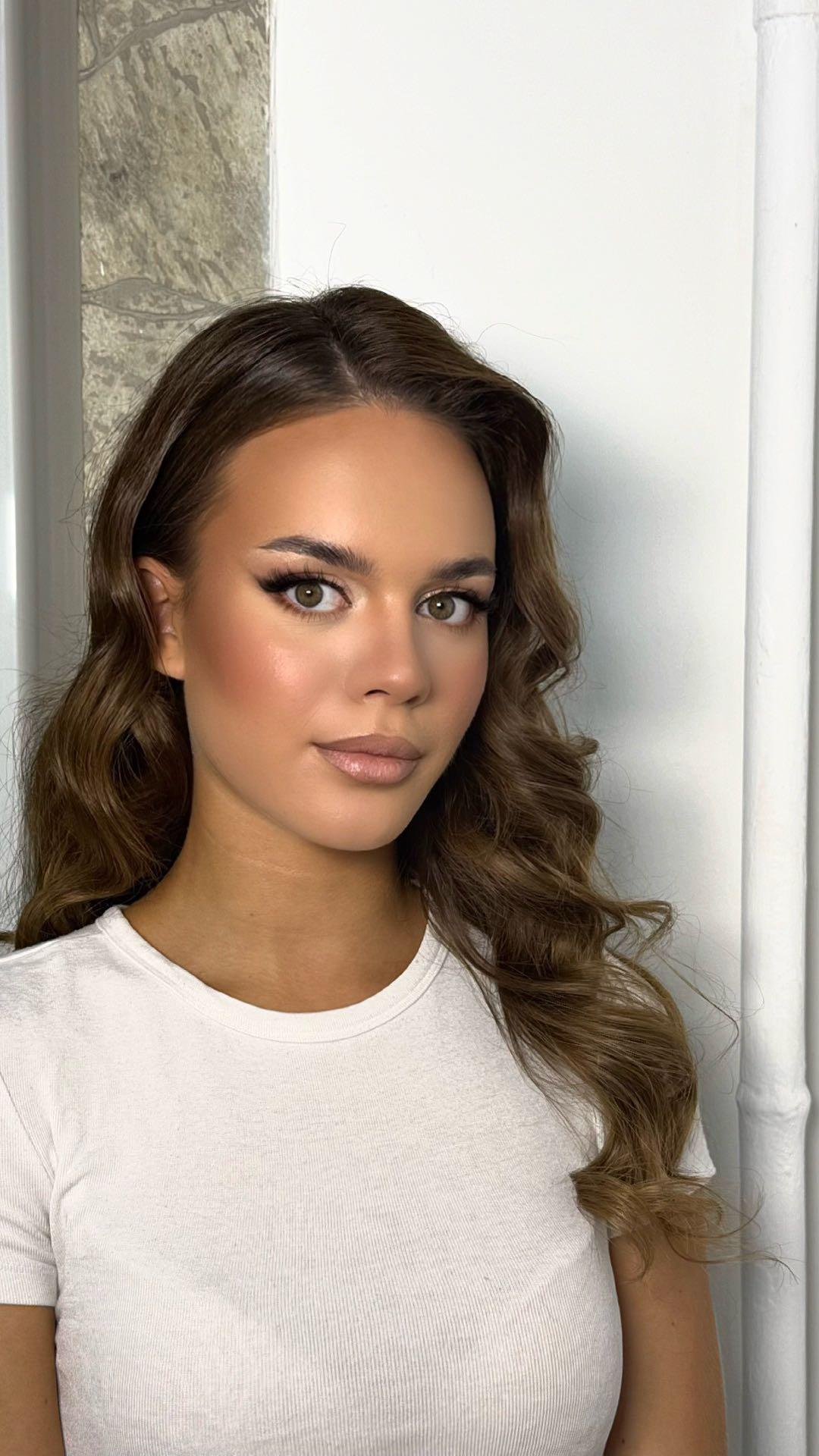 Profesionalno šminkanje + svečana frizura - Dasha__Beauty, Beograd Make-up / šminkanje Lice Make-up / šminkanje, Beograd, Centar, Stari grad, Dorćol
