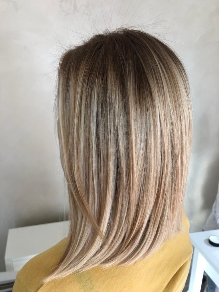 Bibi beauty centar #beograd Farbanje kose Farbanje izrastka - sve dužine kose