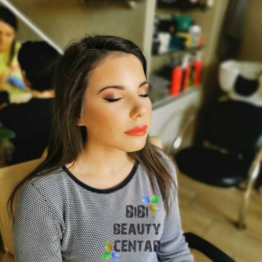 Bibi beauty centar #beograd Make-up / šminkanje Profesionalno šminkanje + veštačke trepavice mak