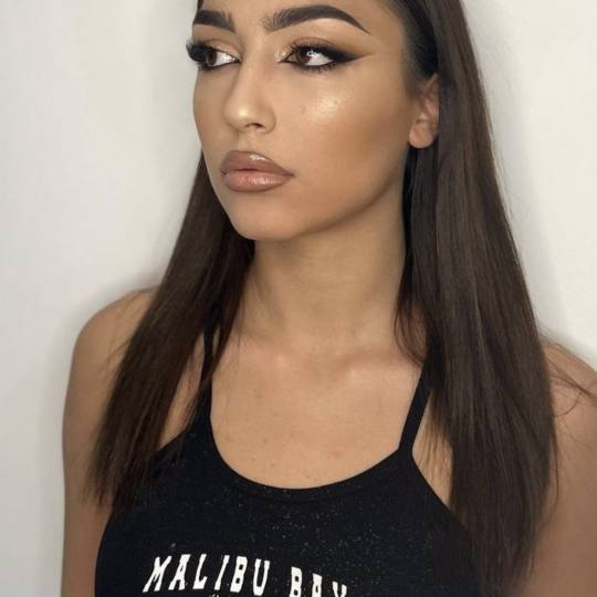 Kod Mačeta #beograd Make-up / šminkanje Profesionalno šminkanje + veštačke trepavice
