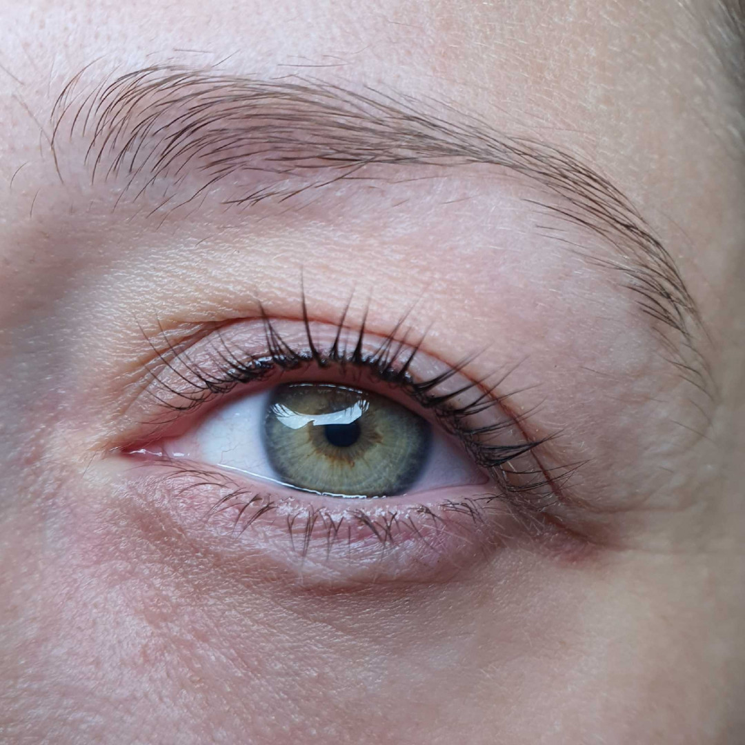 Lash lift + farbanje + Botox - Right Beauty, Beograd Trepavice Lice Trepavice, Beograd, Centar, Stari grad, Dorćol