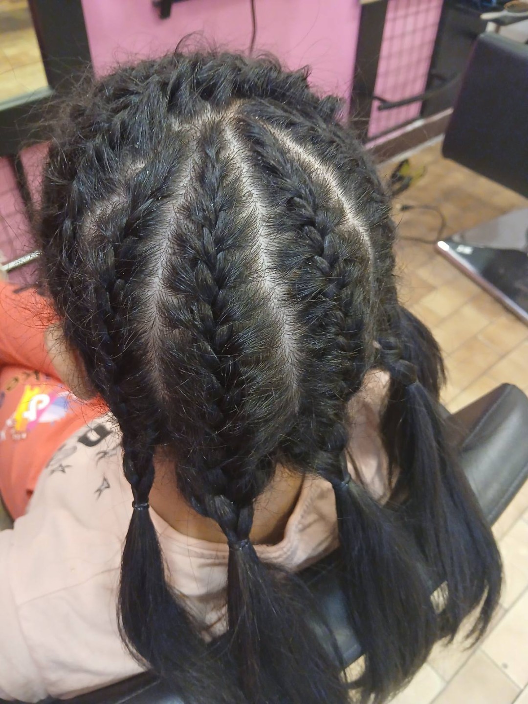 Sv. Mina, Beograd LookBook