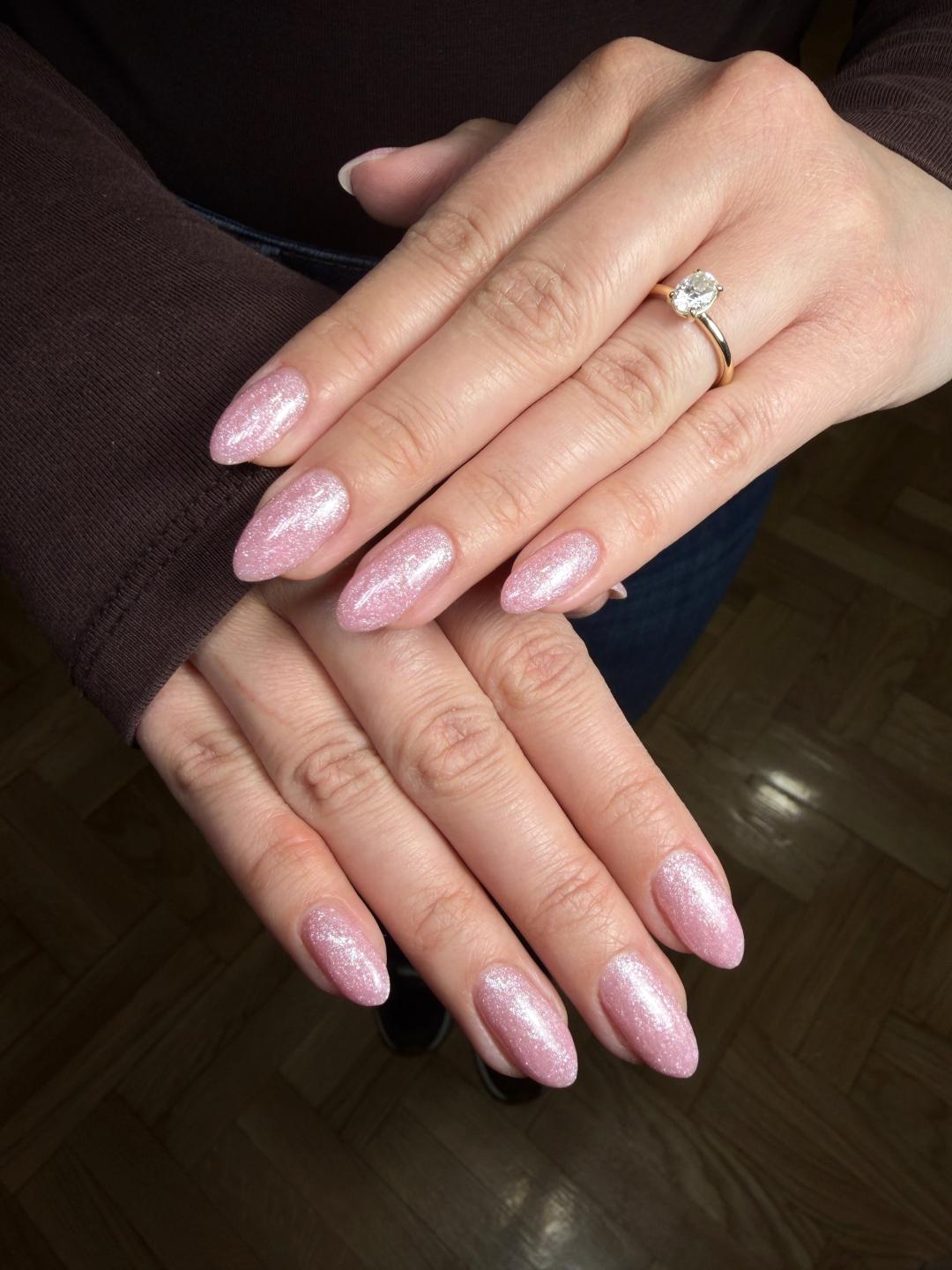 Korekcija izlivanja noktiju gelom - S dužina - Beauty room Zvezdara, Beograd Izlivanje noktiju Nokti Izlivanje noktiju, Beograd, Zvezdara