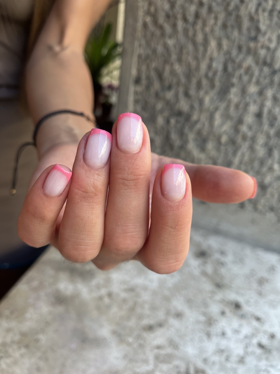 Xenija beauty #beograd Ojačavanje noktiju Ojačavanje noktiju rubber bazom - S dužina
