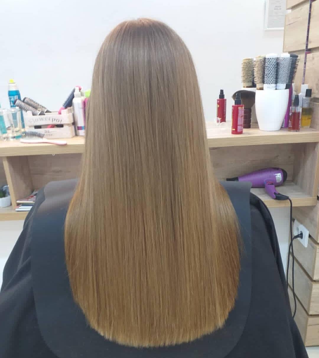 Kardashians Beauty Style #novisad Žensko šišanje Šišanje + feniranje - duga kosa