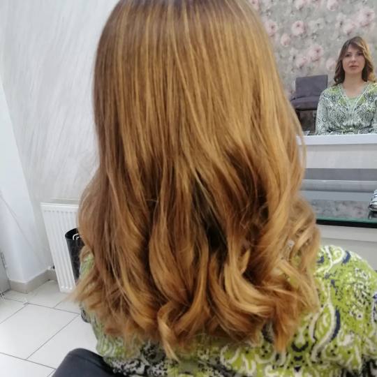 Studio Slavica - Cale #krusevac Pramenovi Pramenovi na foliju / Balayage - kosa srednje dužine