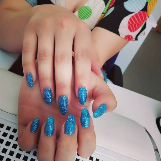 Taci nail art #beograd Izlivanje noktiju Izlivanje noktiju gelom