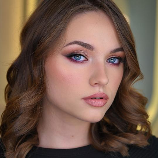 Ivana Vit #beograd Make-up / šminkanje Profesionalno šminkanje - glam šminka Roze nijanse koje pr