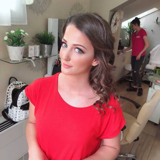 Bibi beauty centar #beograd Make-up / šminkanje Profesionalno šminkanje + veštačke trepavice mak