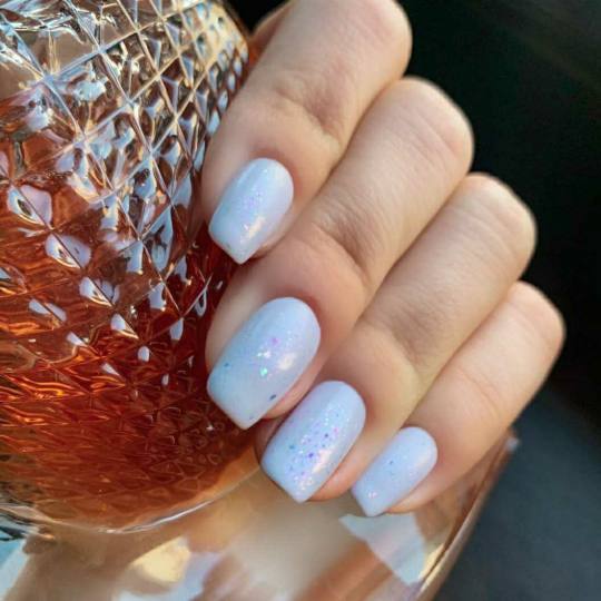 Bibi beauty centar #beograd Izlivanje noktiju Izlivanje noktiju gelom - kratki nokti bibi nails