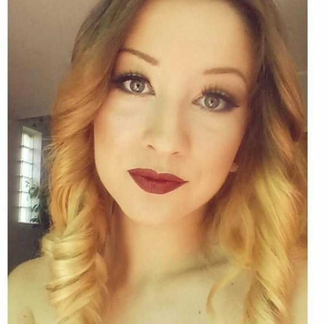 Albina Unisex Studio Lepote #temerin Make-up / šminkanje Profesionalno šminkanje + veštačke trepavice