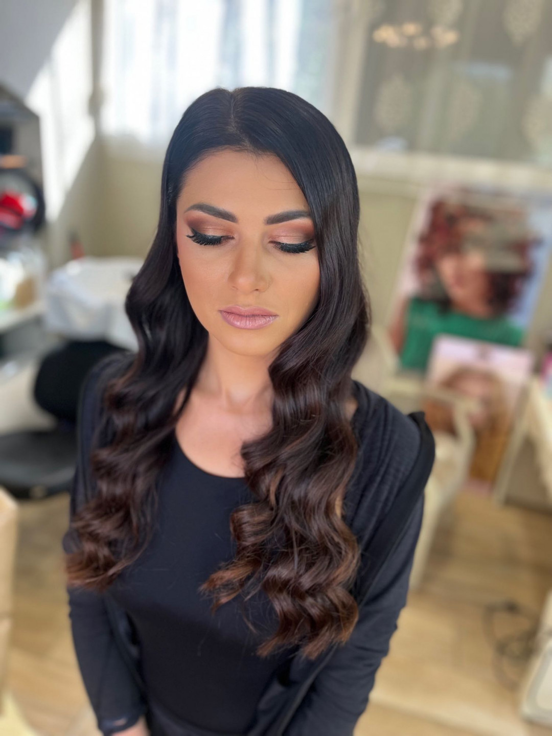 Bibi beauty centar #beograd Make-up / šminkanje Profesionalno šminkanje + veštačke trepavice + svečana frizura