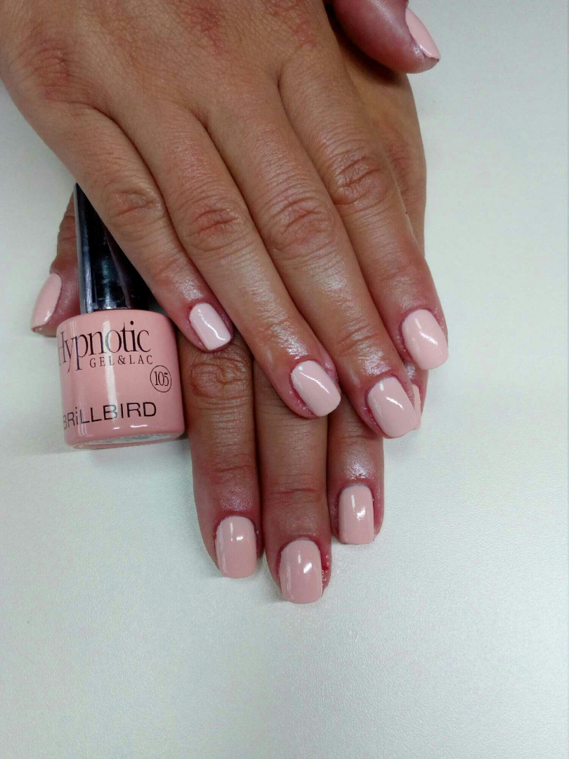 Eleonora #beograd Gel lak Manikir + gel lak