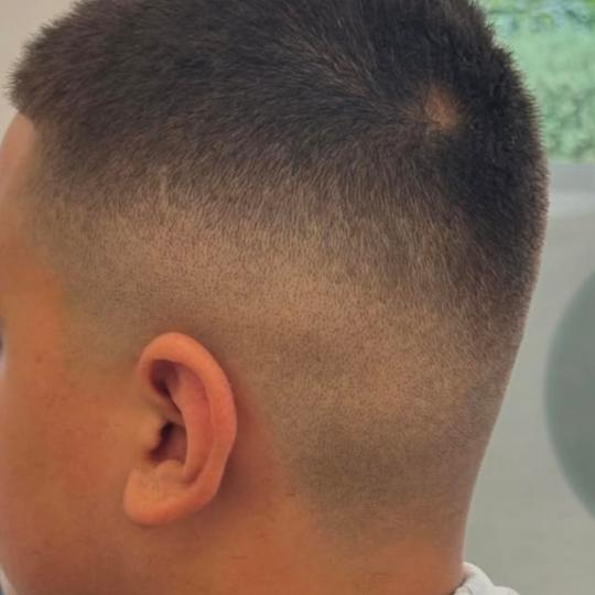 Beauty boom #beograd Muško šišanje Muško šišanje - klasično