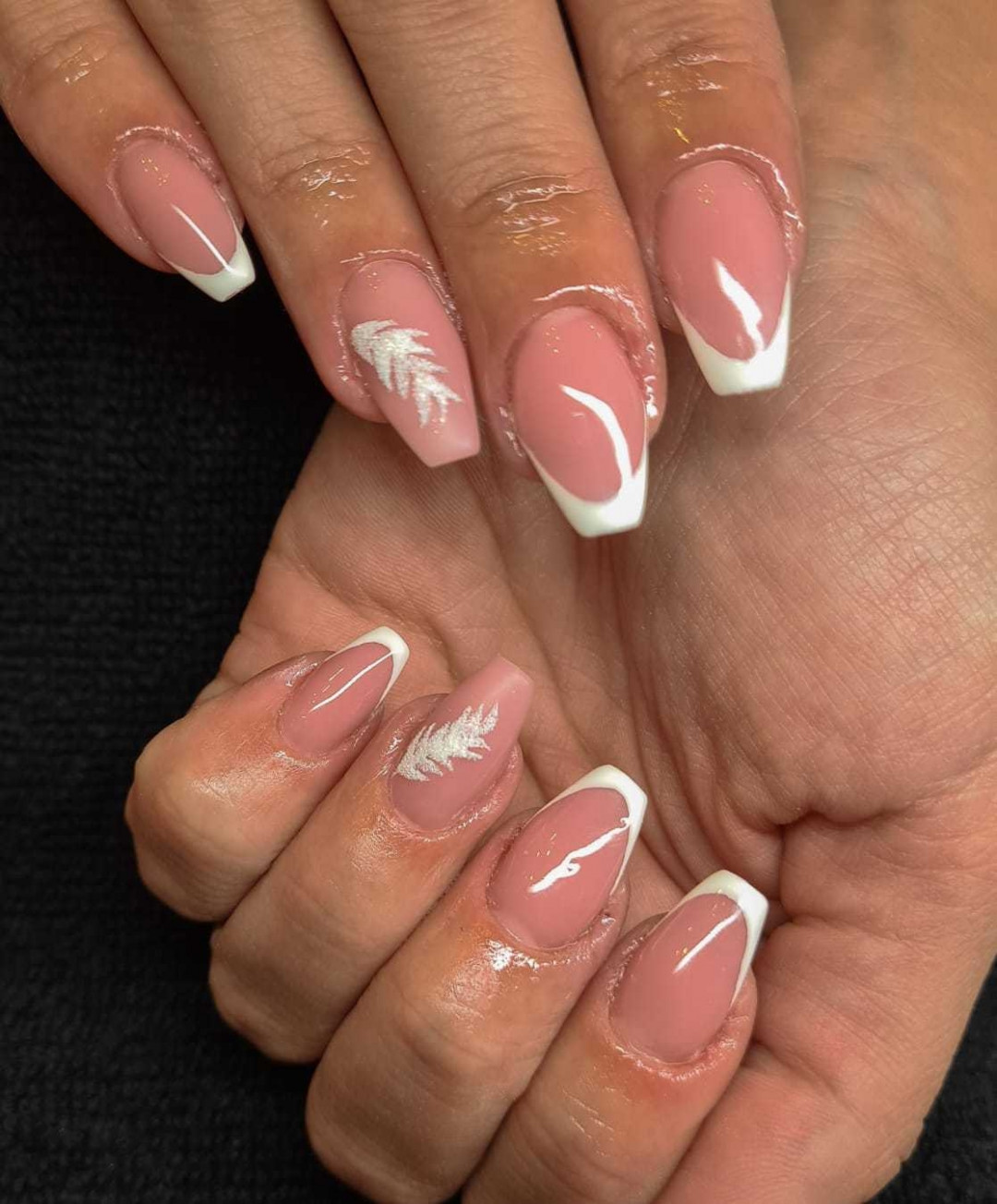 Izlivanje notkiju dužina 2 - Right Beauty, Beograd Izlivanje noktiju Nokti Izlivanje noktiju, Beograd, Centar, Stari grad, Dorćol