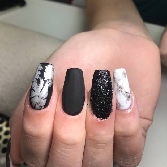 Studio Crystal by Sandra #beograd Izlivanje noktiju ? . . . . . . . . #nails #noktizemun #noktinovib