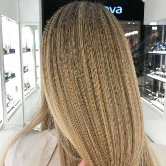 Alfaparf Studio Ada Mall #beograd Pramenovi Pramenovi na foliju + preliv - ekstra duga kosa