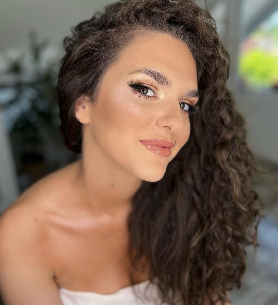 Profesionalno šminkanje + veštačke trepavice - Studio Change, Beograd Make-up / šminkanje Lice Make-up / šminkanje, Beograd, Vračar, Čubura, Crveni krst
