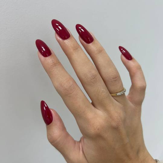 GM Beauty studio #beograd Izlivanje noktiju Izlivanje noktiju gelom - XL dužina