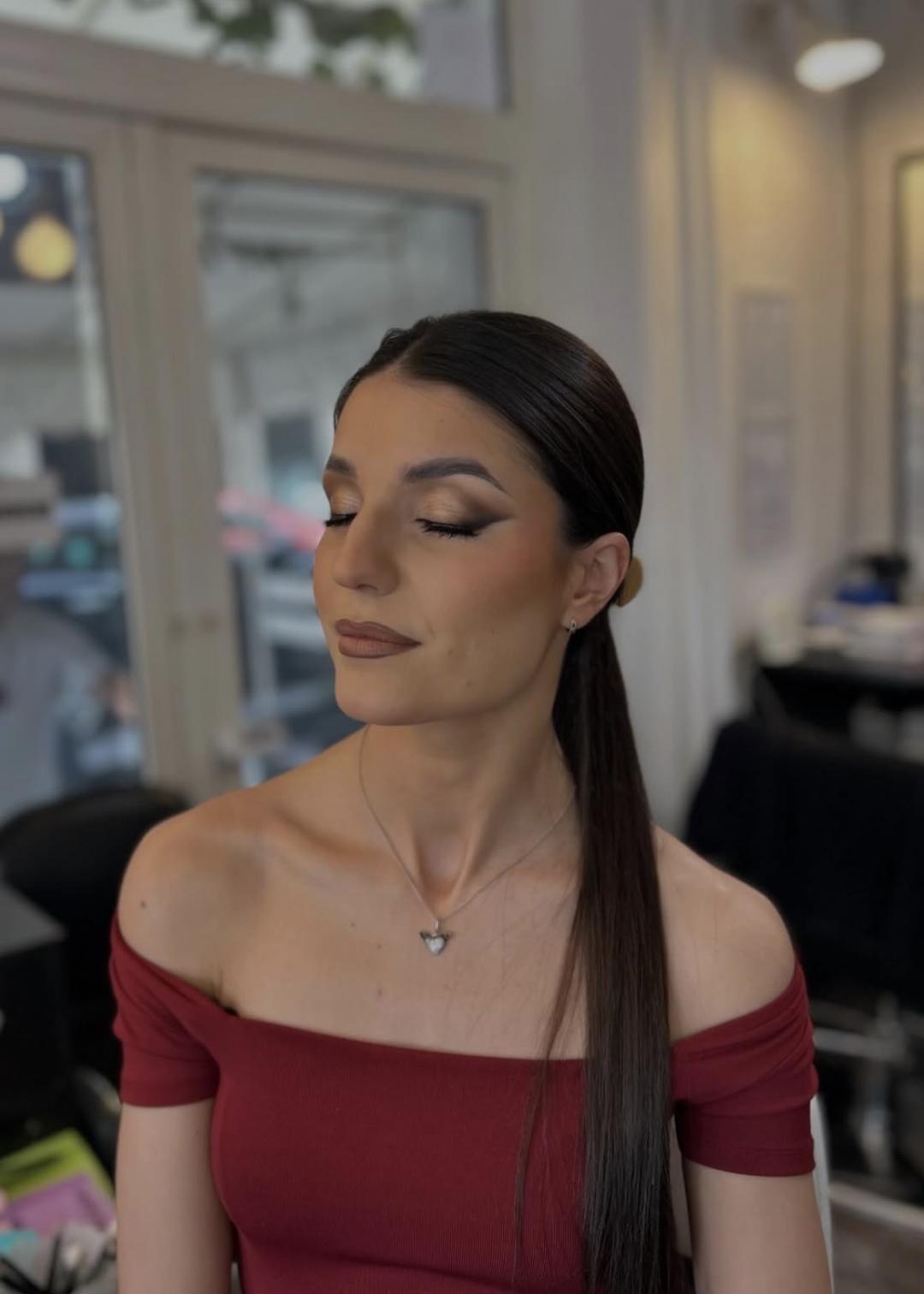 Profesionalno šminkanje - Eiffel, Beograd Make-up / šminkanje Lice Make-up / šminkanje, Beograd, Vukov spomenik, Đeram
