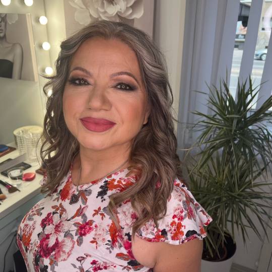 Skinlift Beauty Centar #nis Make-up / šminkanje Profesionalno šminkanje