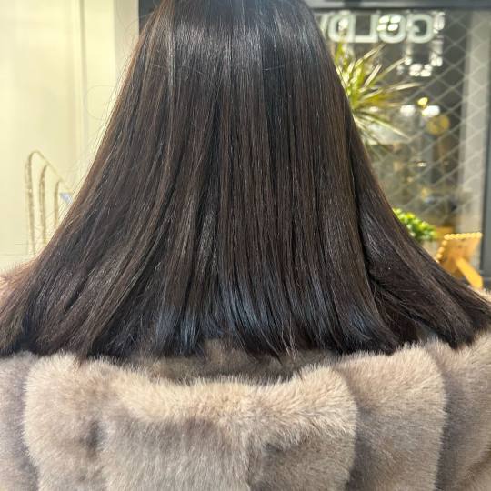 Esthetique Privé #beograd Keratinski tretmani Keratinsko ispravljanje kose KSILK - kosa srednje du