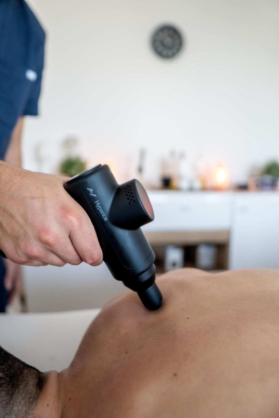 Theragun - celo telo - Bergamo 5, Beograd Tretmani tela Telo Tretmani tela, Beograd, Novi Beograd Arena