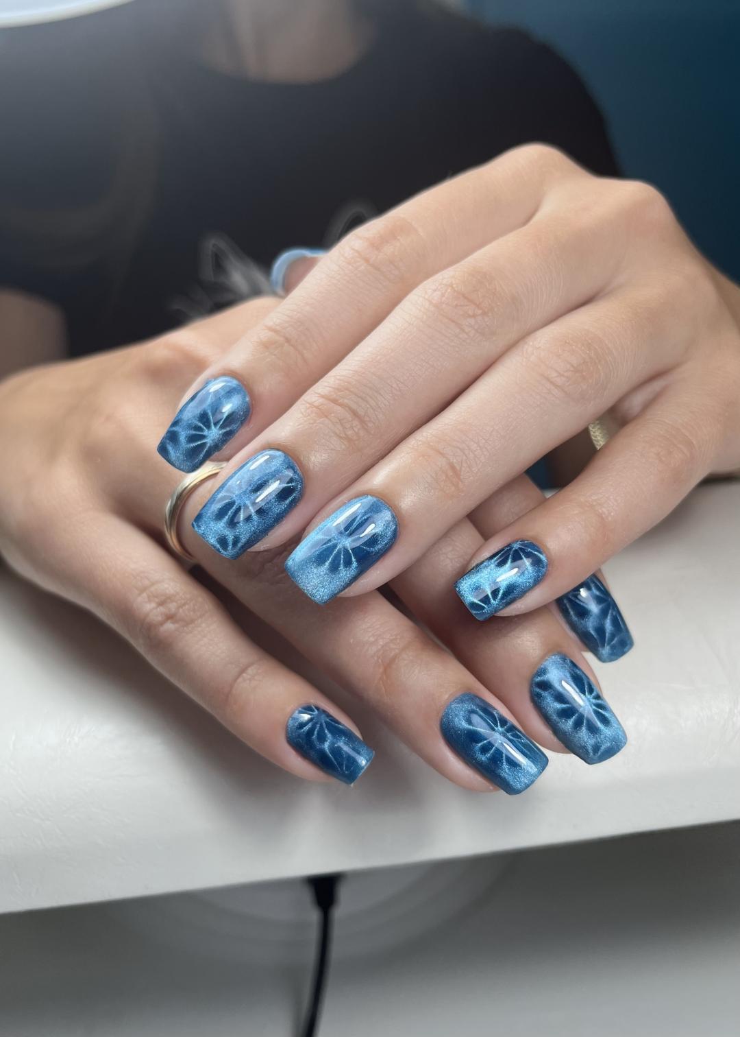 Vtirka / mačje oko - Touch Aesthetic&Medical care, Beograd Lakiranje noktiju Nokti Lakiranje noktiju, Beograd, Vračar, Čubura, Crveni krst