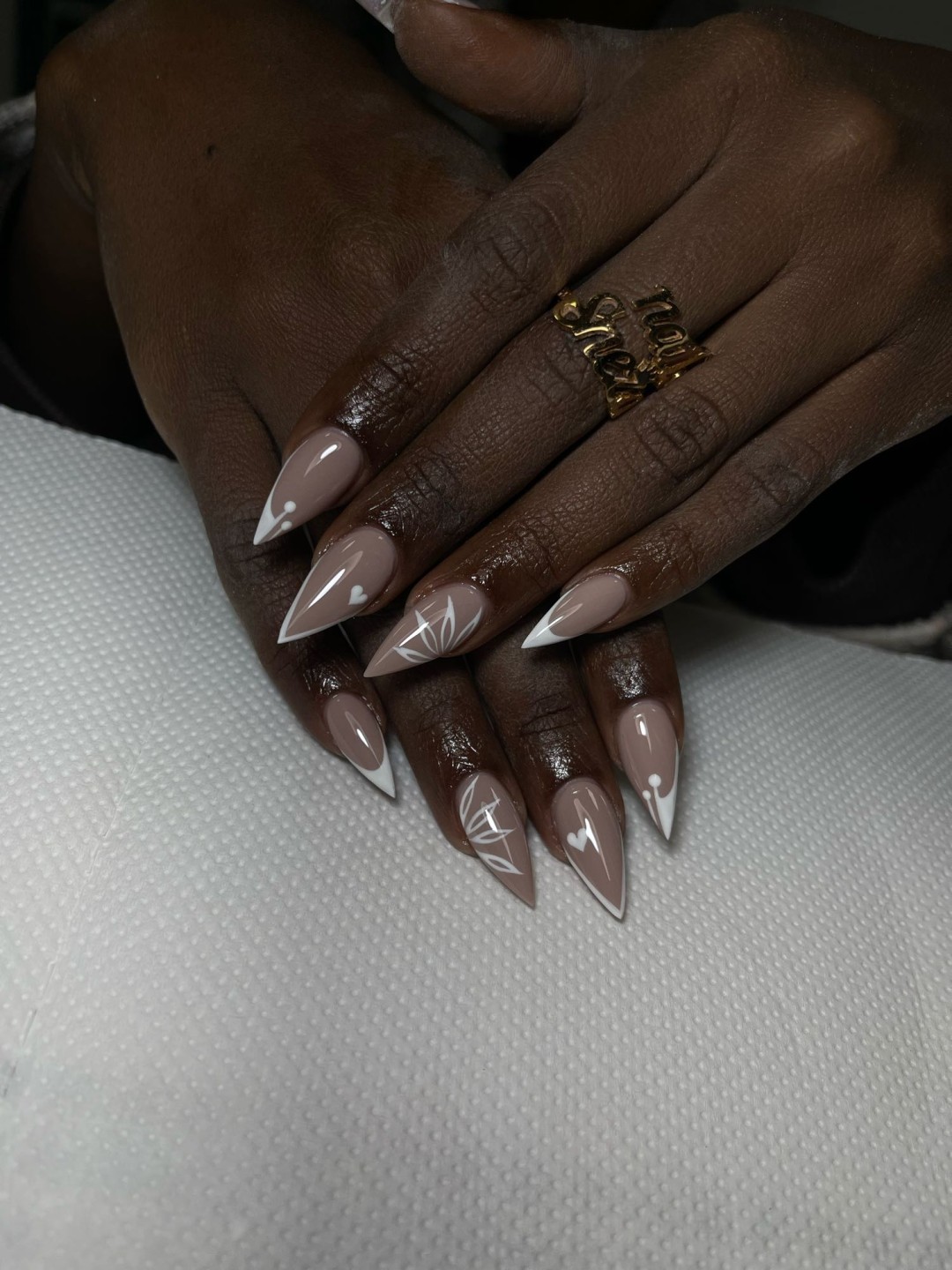 Sneža Nails #beograd Izlivanje noktiju Izlivanje noktiju gelom - L dužina