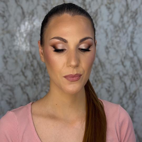 Makeup by Svetlana Knežević #novisad Make-up / šminkanje Profesionalno šminkanje + veštačke tr