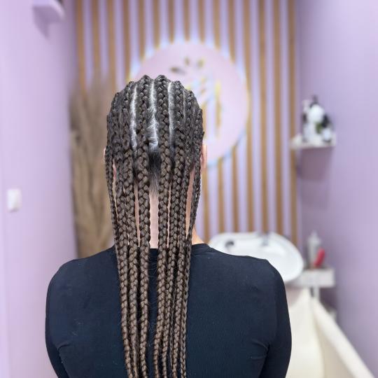 Cordelia #beograd Pletenice, kike, punđe Pletenica - komad Pletenice, kike, punđe