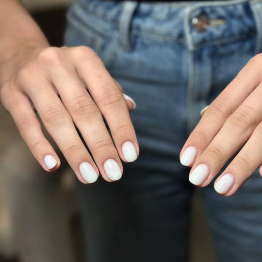 Lui beauty concept #beograd Manikir Manikir + gel lak - S dužina