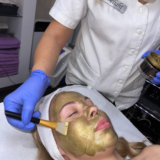 Laser centar Delight #beograd Laserski tretmani lica Gold luks tretman lica