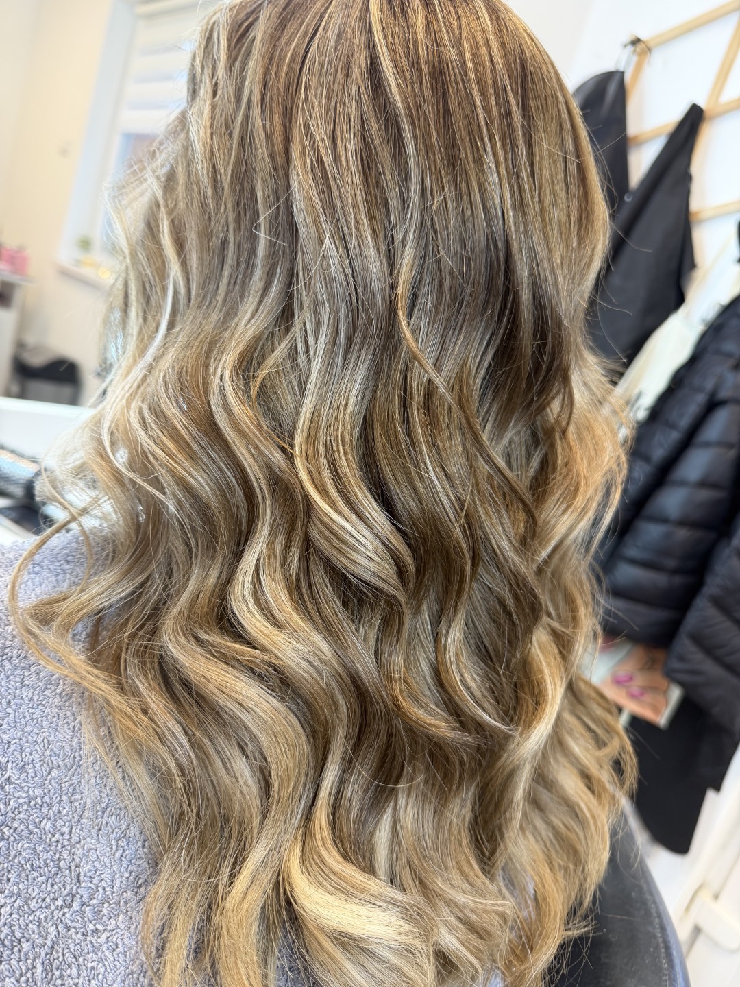 Mo-star-s 5 #beograd Feniranje i stilizovanje Feniranje na talase - duga kosa