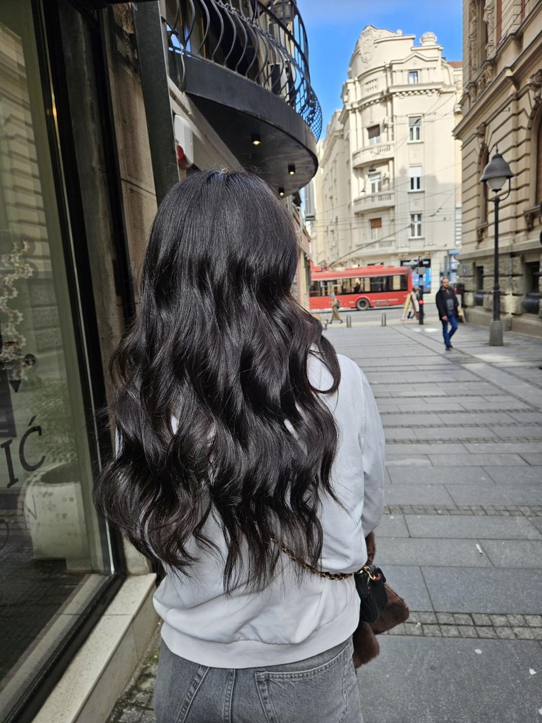 Amanović #beograd Feniranje i stilizovanje Feniranje na ravno/lokne - duga kosa