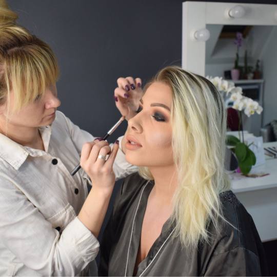 Makeup Studio Jovana Rakezić #krusevac Make-up / šminkanje #studioprofil #makeupstudio # makeupkru