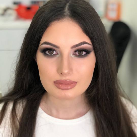 Olymp Beauty #nis Make-up / šminkanje šminka Profesionalno šminkanje + veštačke trepavice Ardel