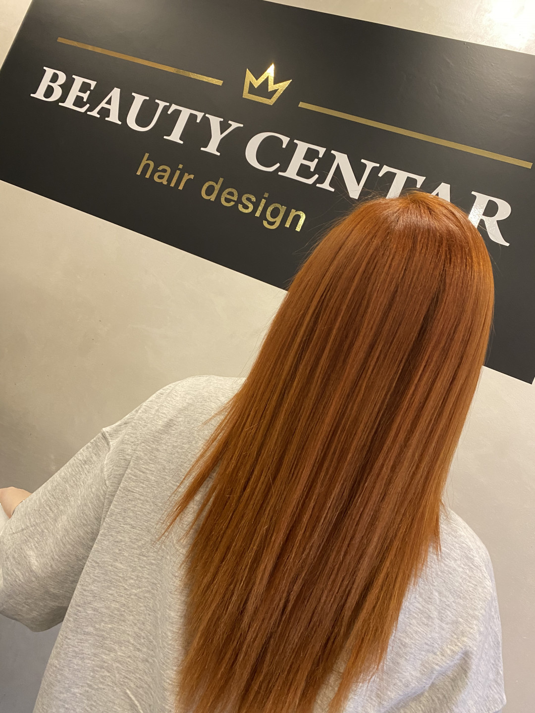 Beauty Centar 2313 #beograd Farbanje kose Farbanje cele dužine - duga kosa